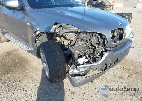 2010 BMW X5 xDrive35D z USA, uszkodzony, nr VIN 5UXFF0C54ALJ99830